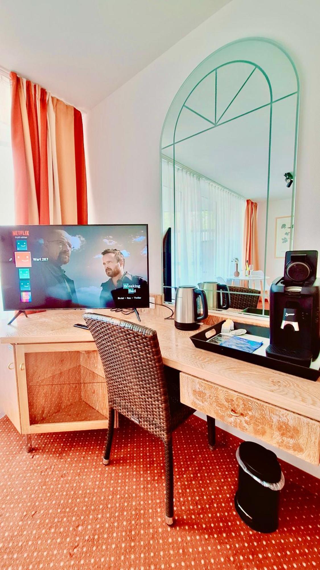 G&p Housing Mit Kueche & Balkon & Highspeed Internet- Comfort Altensteig
